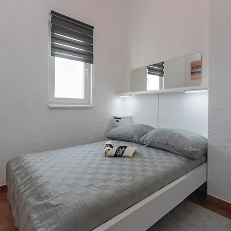 One-bedroom In Radeki Glavica Daire *